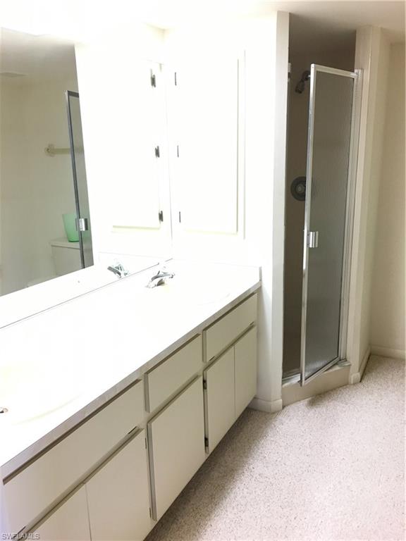 YACHTSMANS COVE - Residential