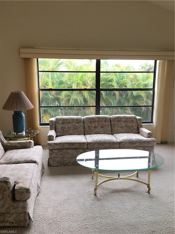 YACHTSMANS COVE - Residential