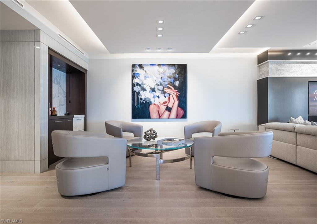 LA MER - Residential