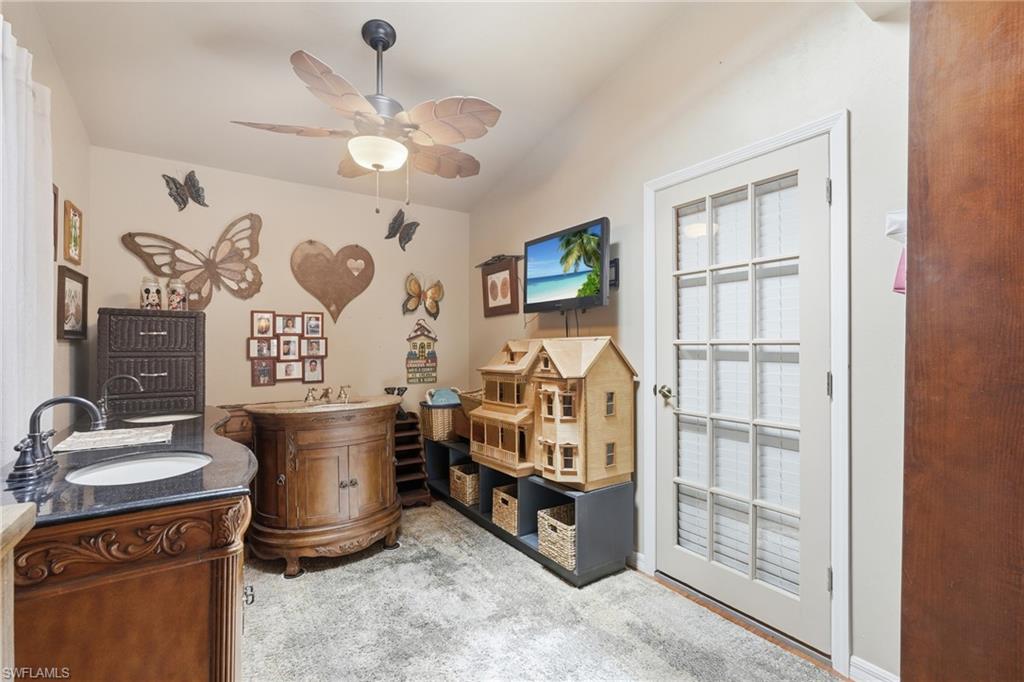 WOODCREST VILLAGE - Residential