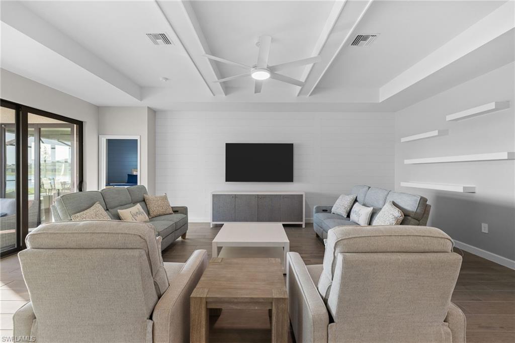 TIMBER CREEK - Residential Lease