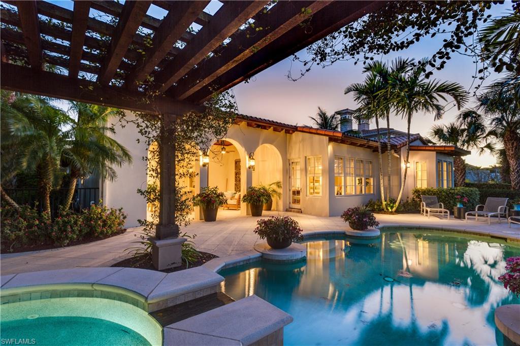 QUAIL WEST - Residential