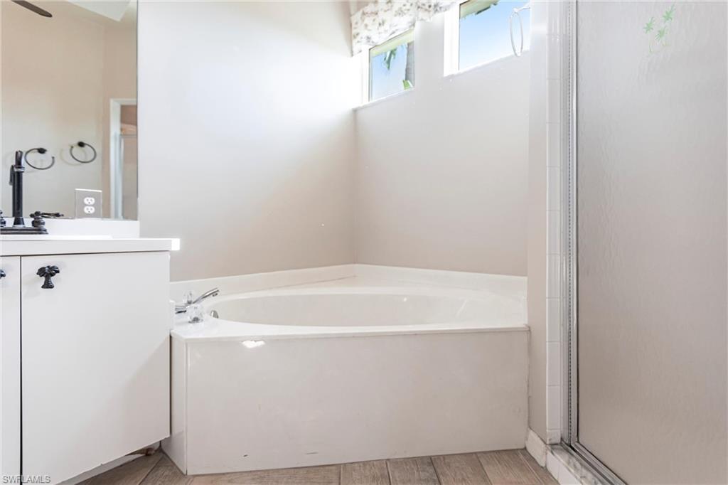 CROSS CREEK ESTATES - Residential Lease