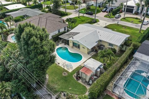 A home in NAPLES