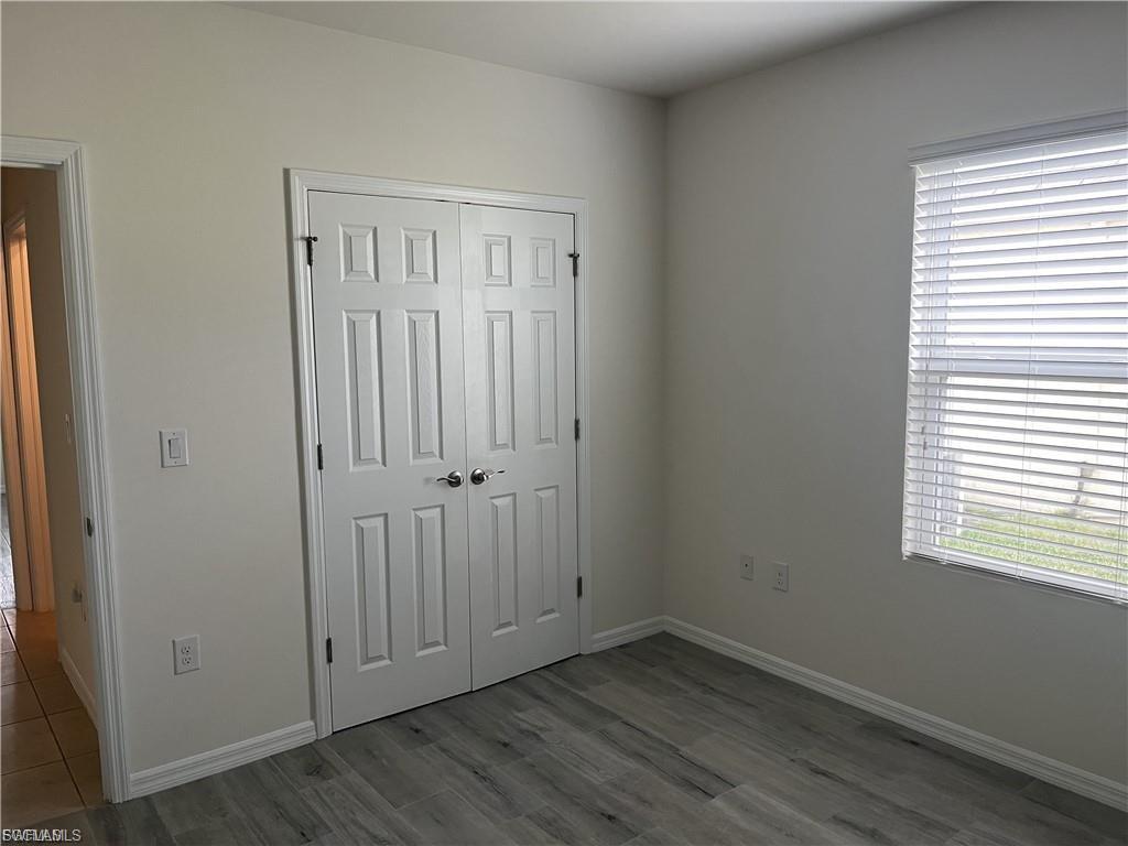 TOWN LAKES - Residential Lease