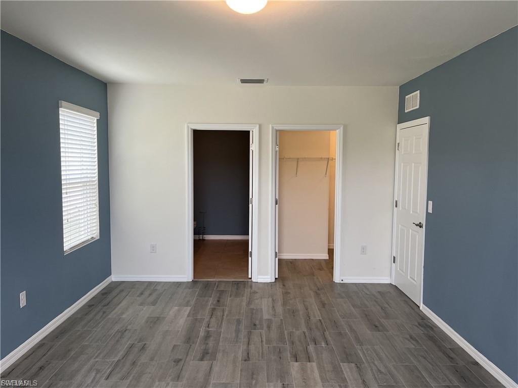 TOWN LAKES - Residential Lease