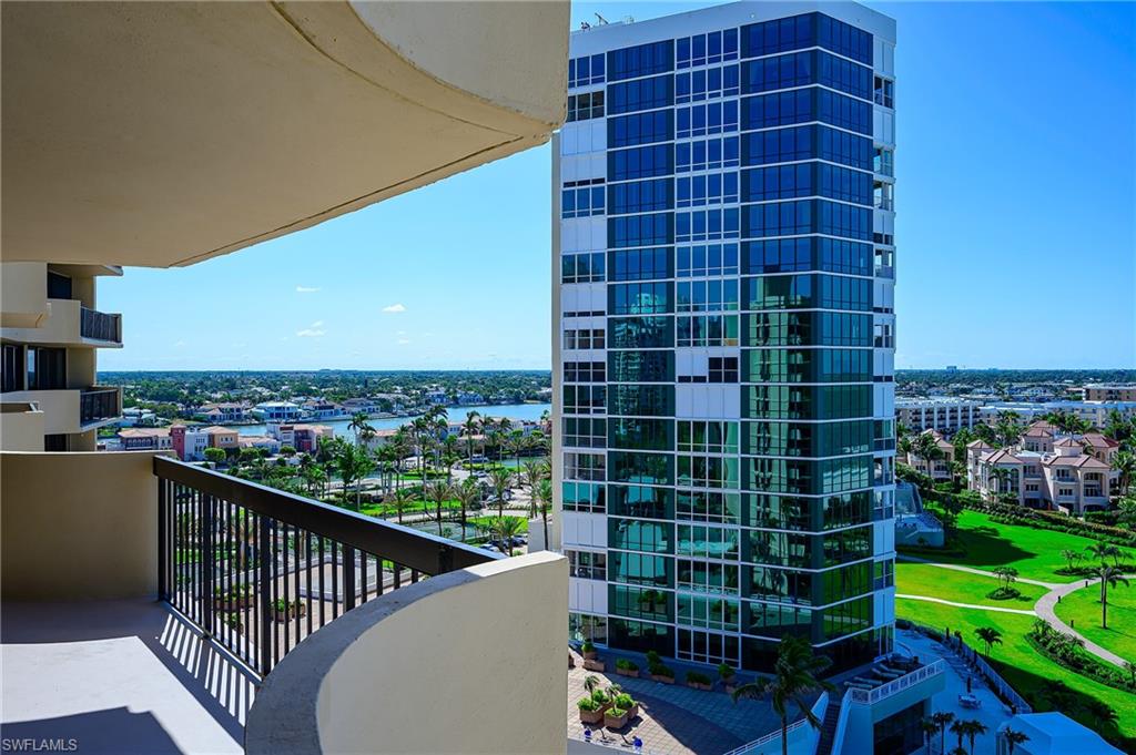 4001 Gulf Shore BLVD N 1105