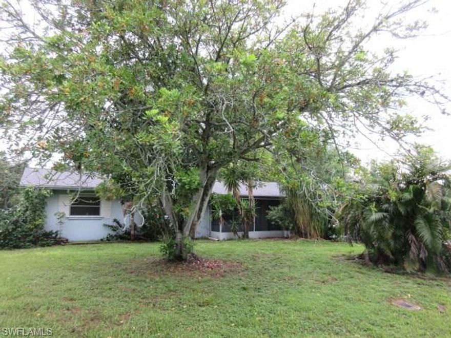 Great opportunity to purchase this fixer upper in Morse Shores!    Good bones - solid CBS construction, one car attached carport, fenced rear yard.   Floor plan offers living room and family room - 3bedrooms and 2 baths.   House needs updates - sold AS IS.