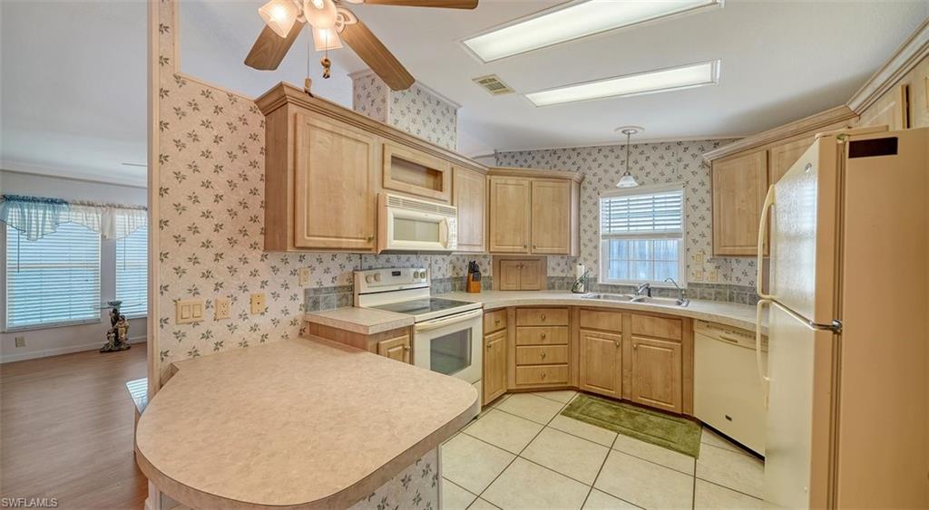 BY THE SEA CONDO - Residential