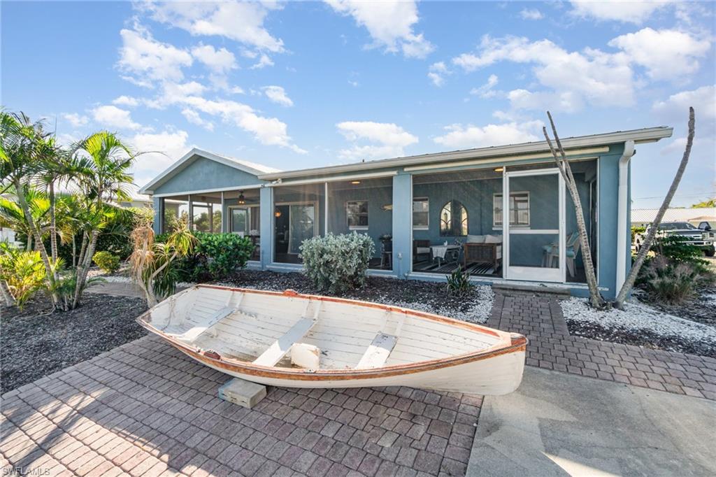 KNIGHTS BOKEELIA ISLE - Residential