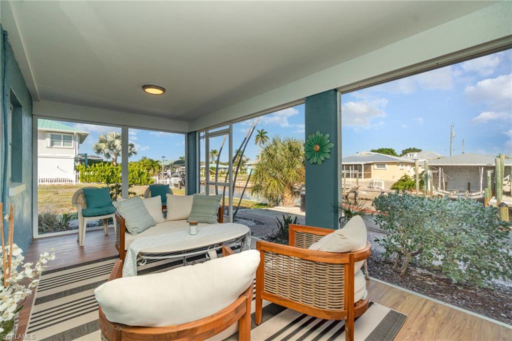 KNIGHTS BOKEELIA ISLE - Residential