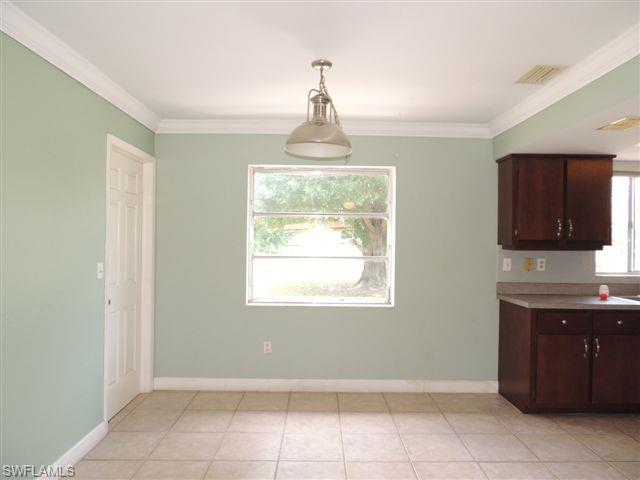 FORT MYERS SHORES - Residential