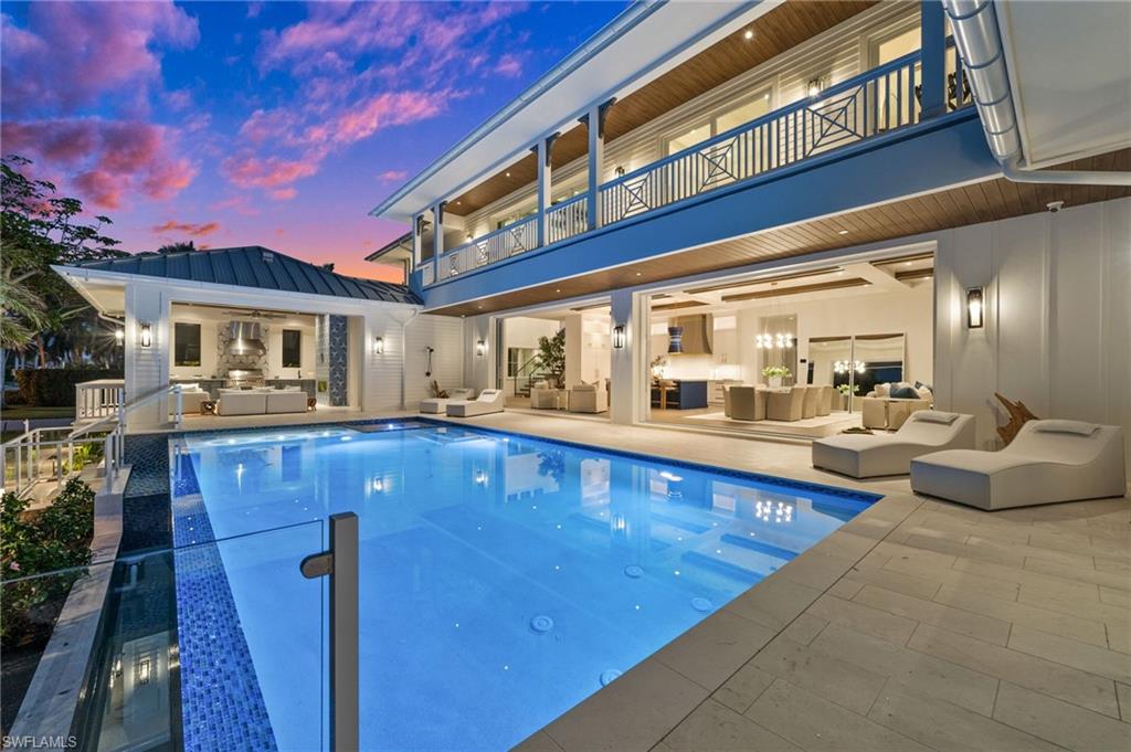 PARK SHORE - Residential