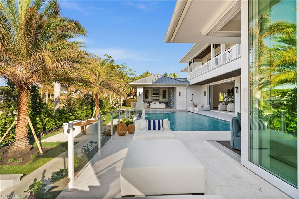 PARK SHORE - Residential