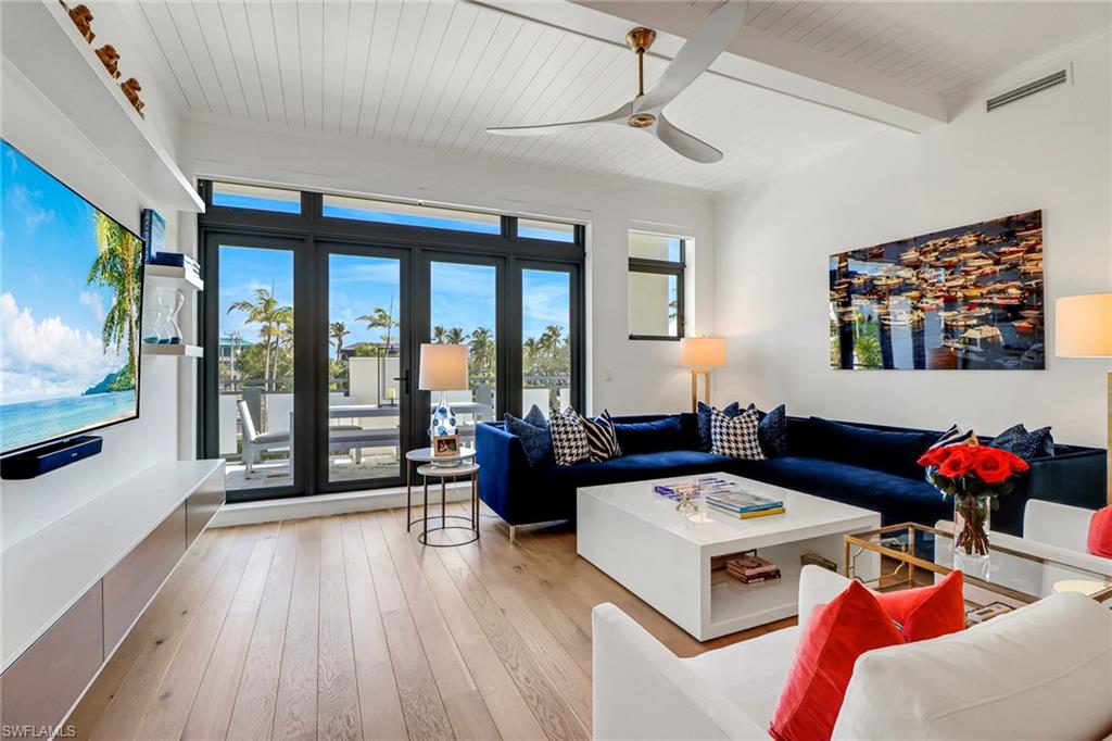 OLDE NAPLES - Residential