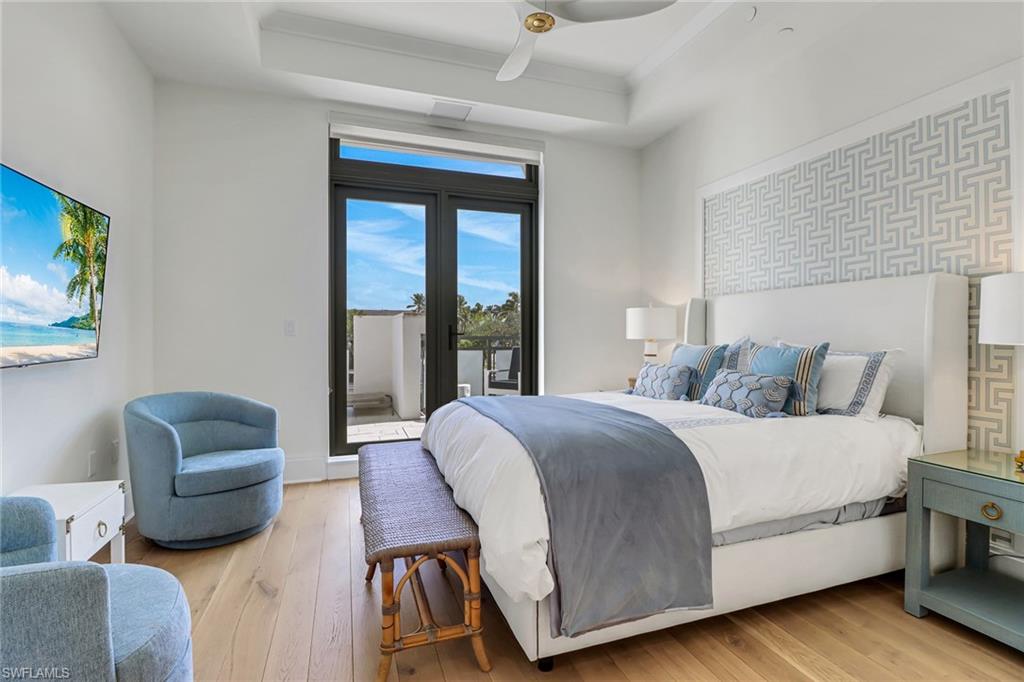 OLDE NAPLES - Residential