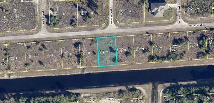 CLEARED!!! THIS LOT IS CLEARED AND READY TO GO! COME AND BUILD YOUR HOME HERE, WIDE CANAL IN THE BACK FOR ADDED PRIVACY. MAKE IT A DOUBLE AS NEXT DOOR #1224 HUDSON ST E,  IS ALSO AVAILABLE FOR SALE, COME AND BUILD 2 CANAL FRONT HOMES TOGETHER HERE, THE FIRST ONES IN THE BLOCK!