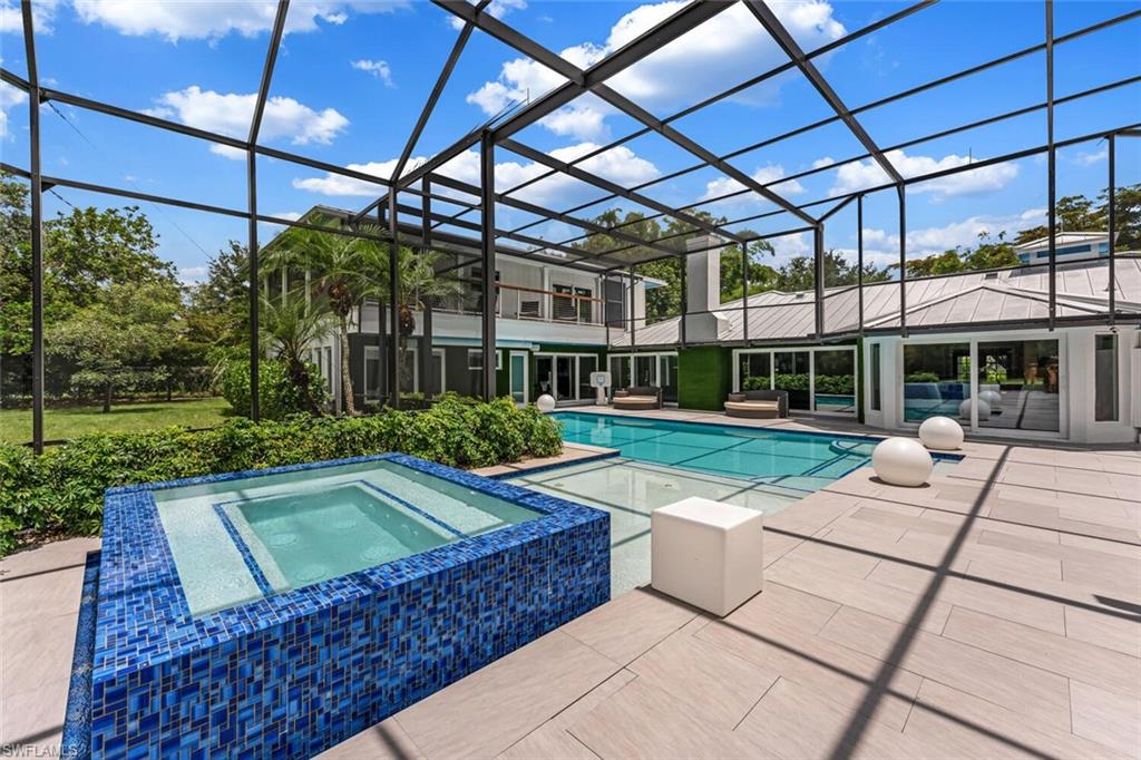 PINE RIDGE - Residential