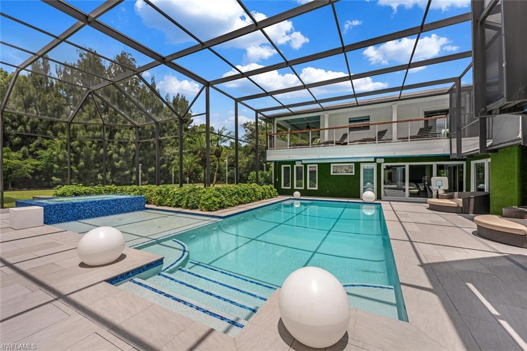 PINE RIDGE - Residential