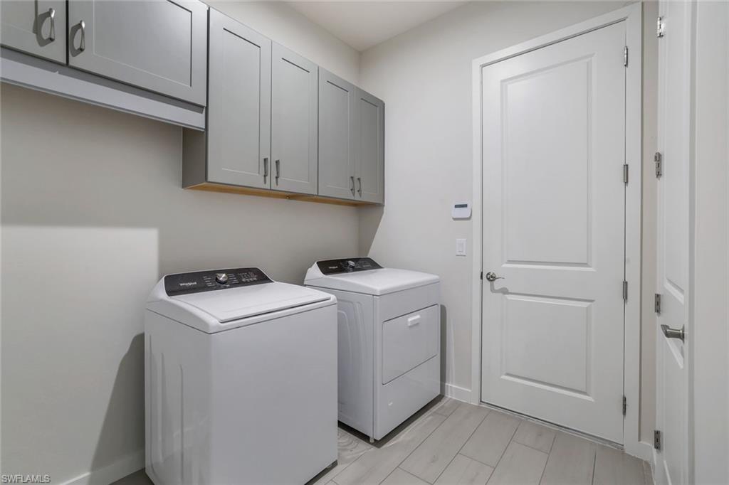 ABACO POINTE - Residential Lease