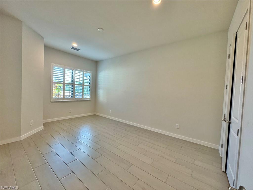 ABACO POINTE - Residential Lease