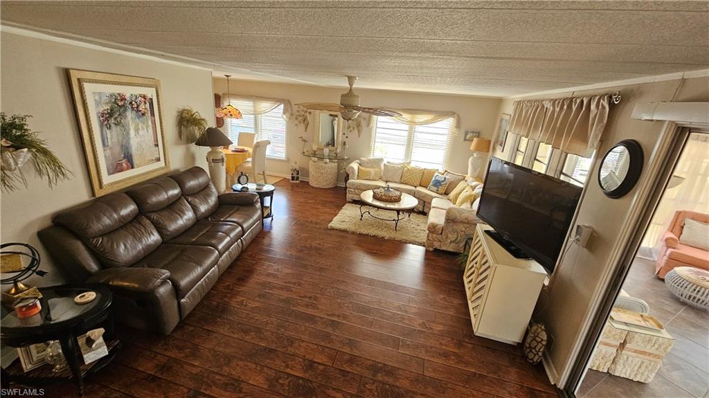 IMPERIAL BONITA ESTATES - Residential