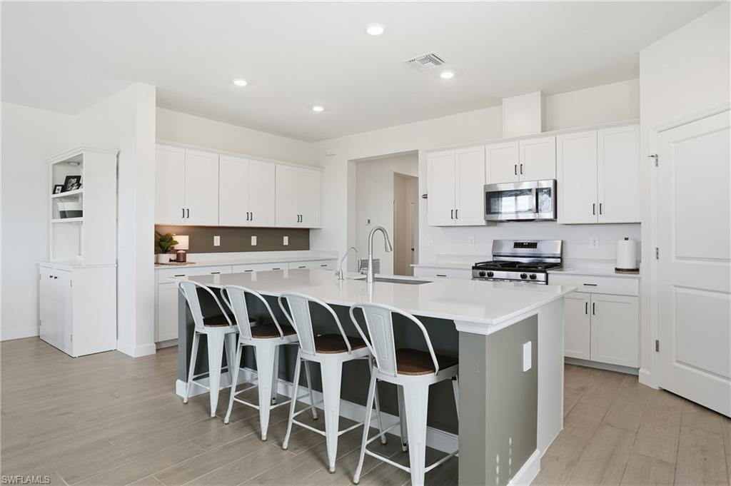 VERDANA VILLAGE - Residential Lease