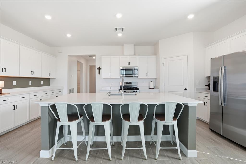 VERDANA VILLAGE - Residential Lease