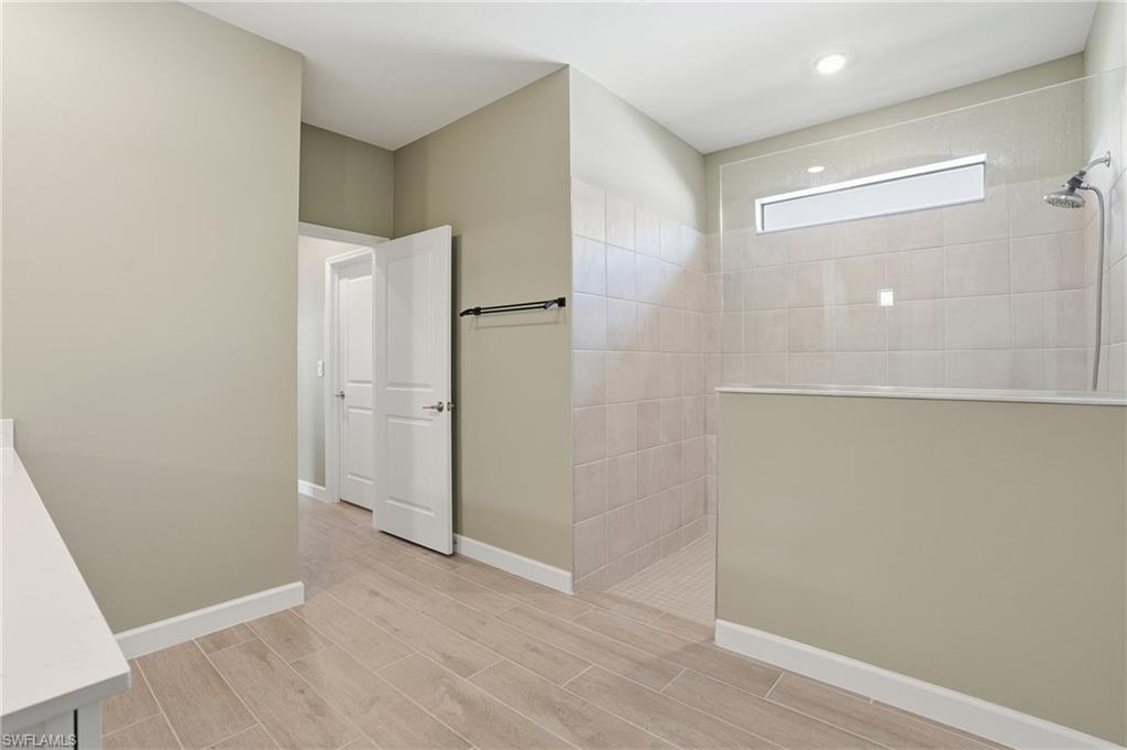 VERDANA VILLAGE - Residential Lease