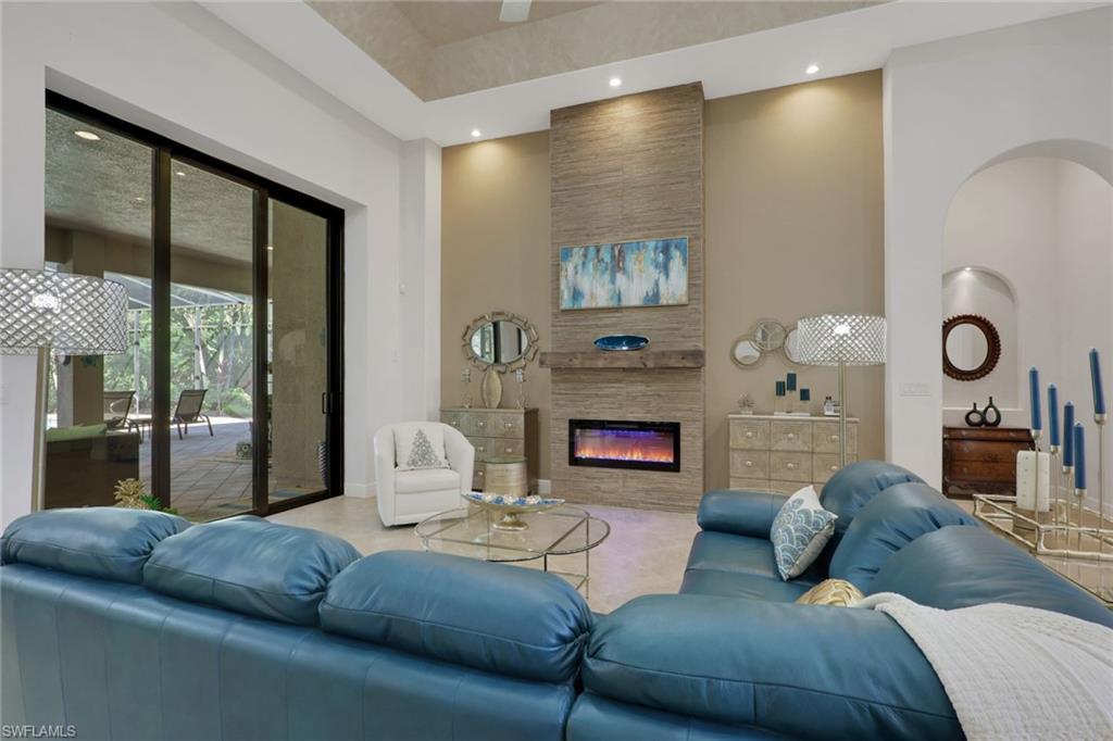 HAMMOCK ISLES - Residential