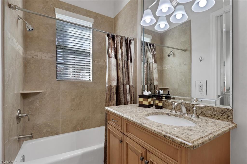 HAMMOCK ISLES - Residential