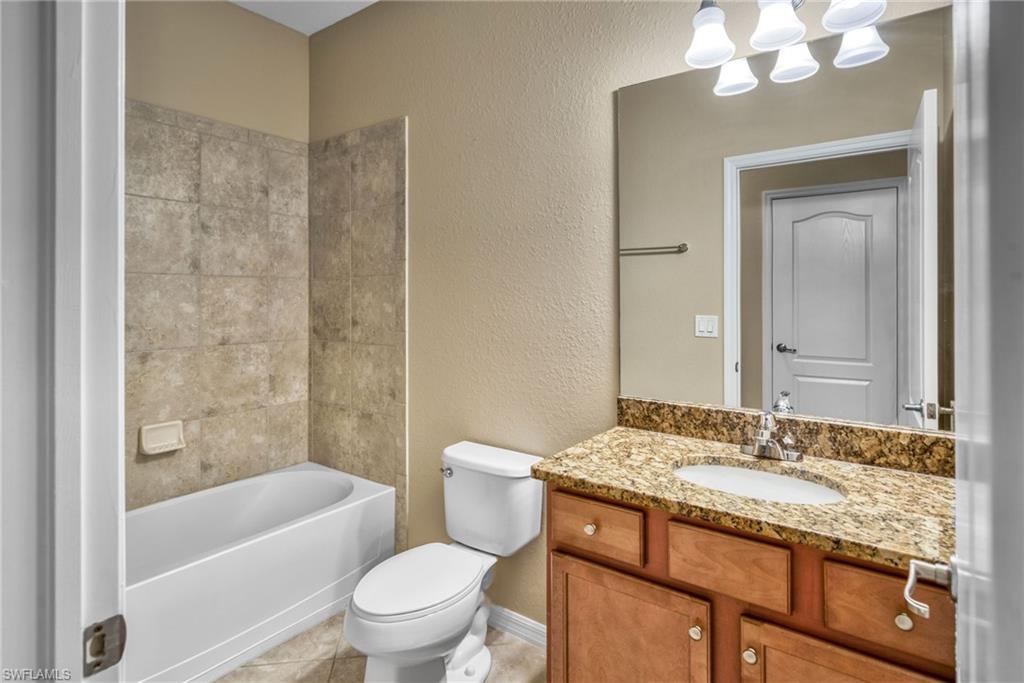 REFLECTION ISLES - Residential