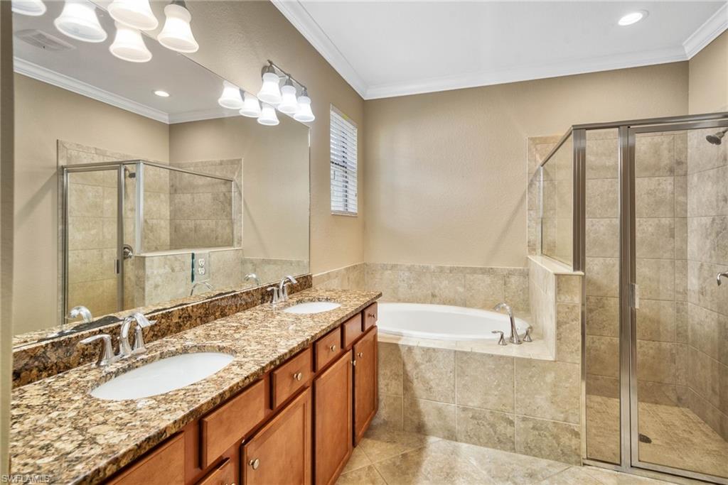 REFLECTION ISLES - Residential