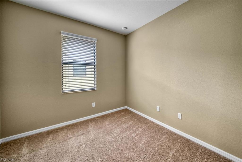 REFLECTION ISLES - Residential