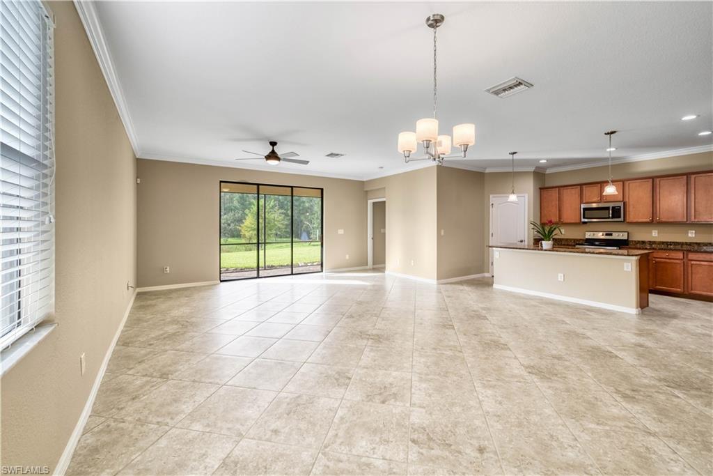 REFLECTION ISLES - Residential