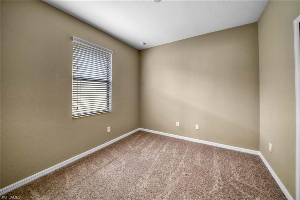 REFLECTION ISLES - Residential