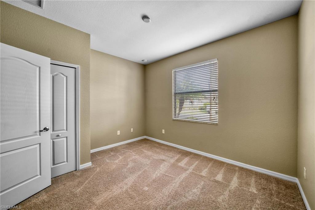 REFLECTION ISLES - Residential