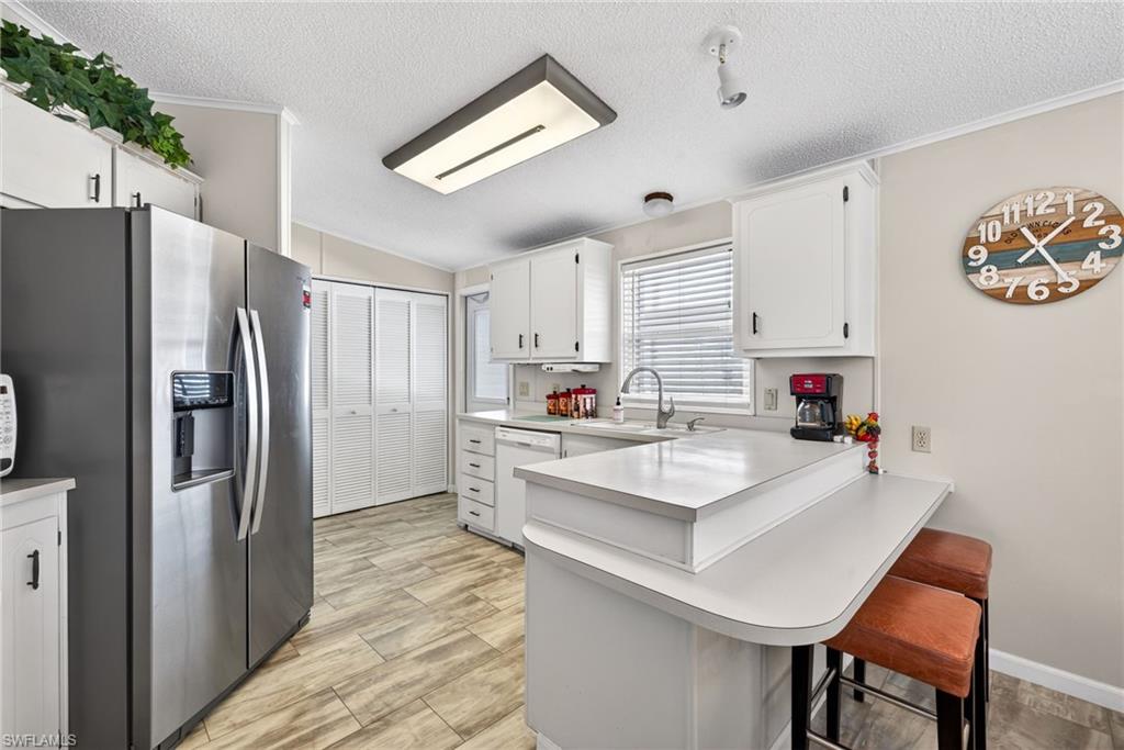 WINDJAMMER VILLAGE OF NAPLES - Residential