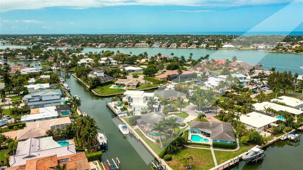 ROYAL HARBOR - Residential