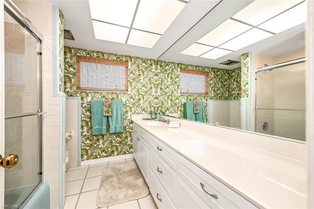 ROYAL HARBOR - Residential