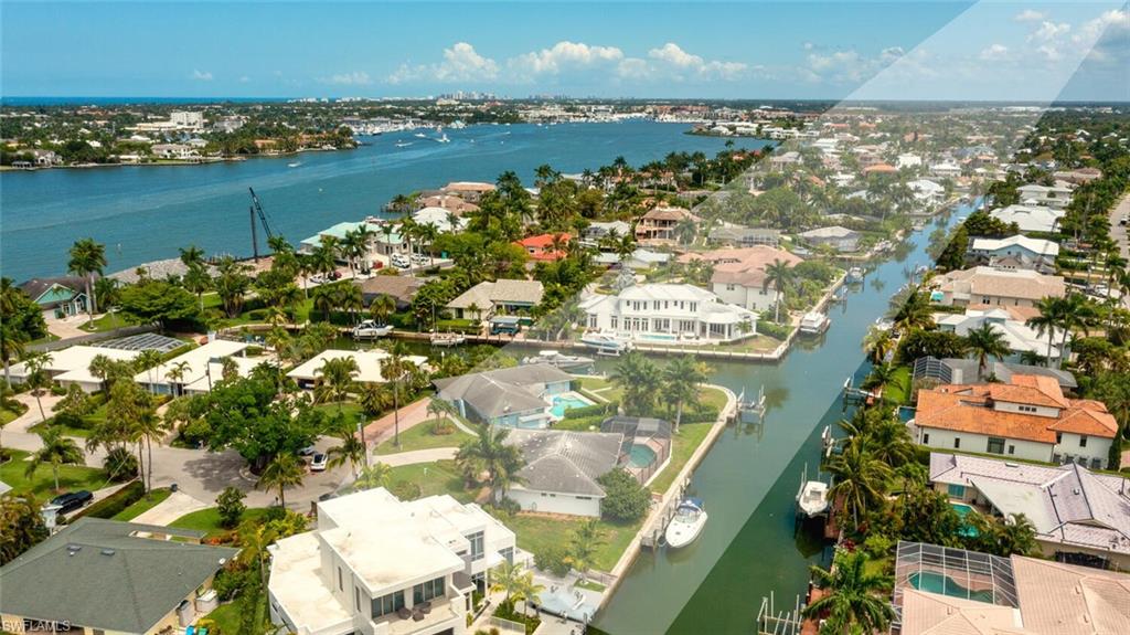 ROYAL HARBOR - Residential