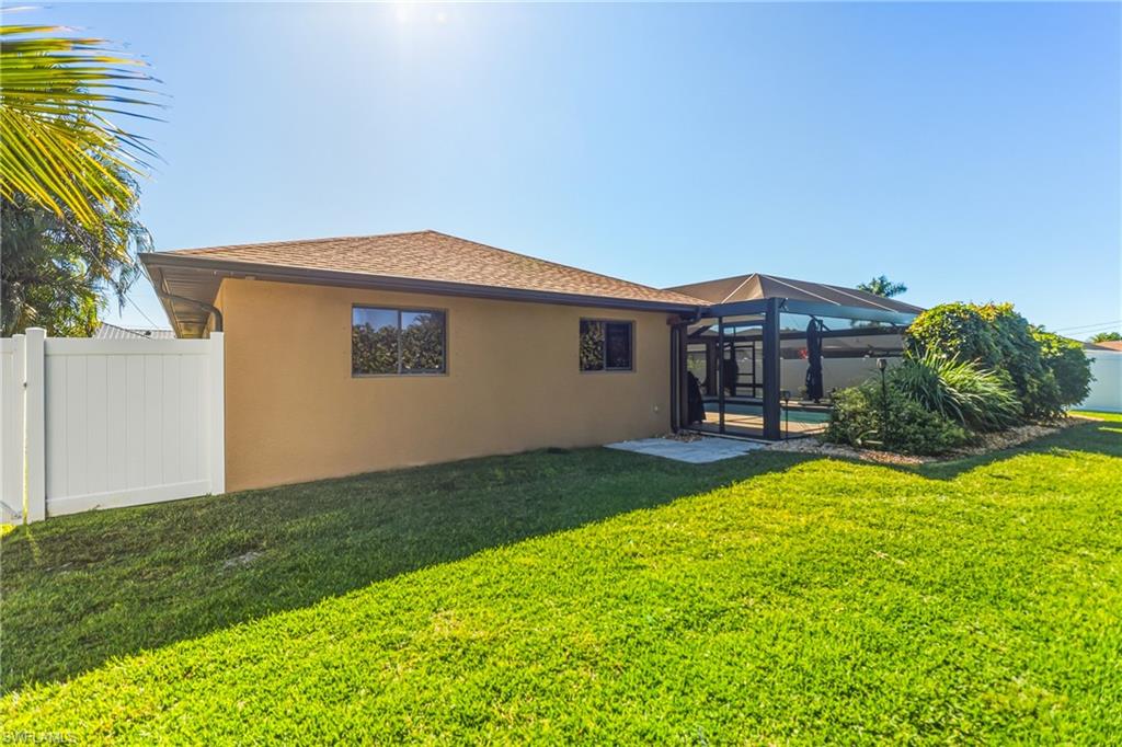 CAPE CORAL - Residential
