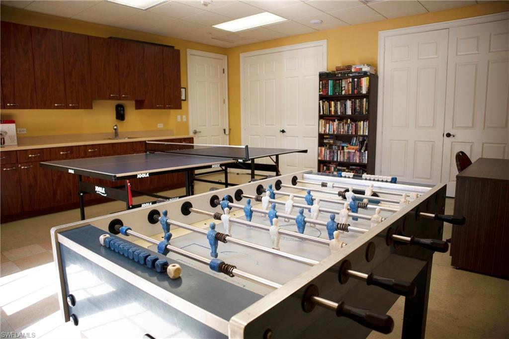 BELLA TERRA - Residential Lease