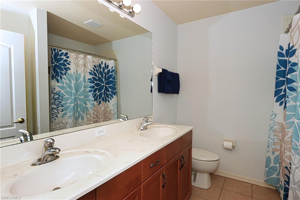 BELLA TERRA - Residential Lease