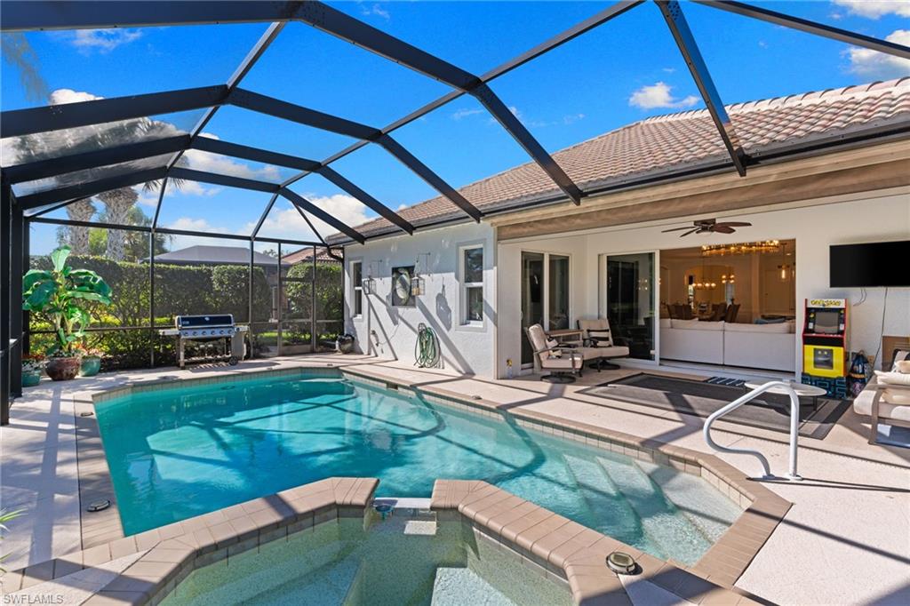 HERITAGE BAY - Residential