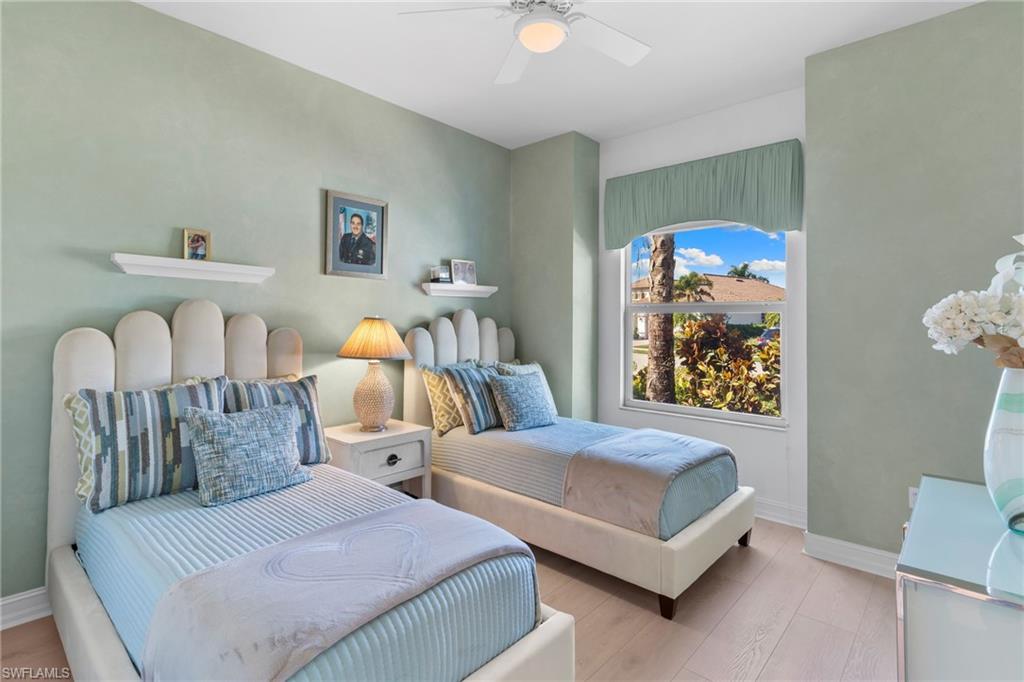 HERITAGE BAY - Residential