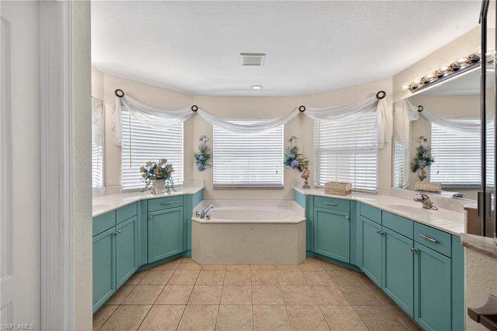 STONEYBROOK - Residential