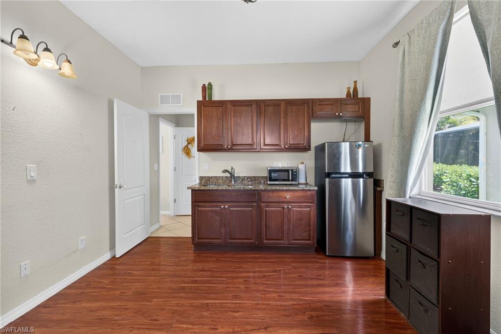 STONEYBROOK - Residential