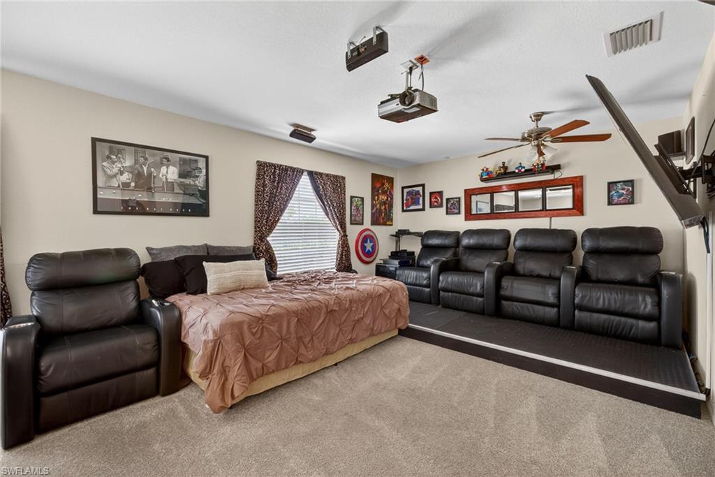 STONEYBROOK - Residential