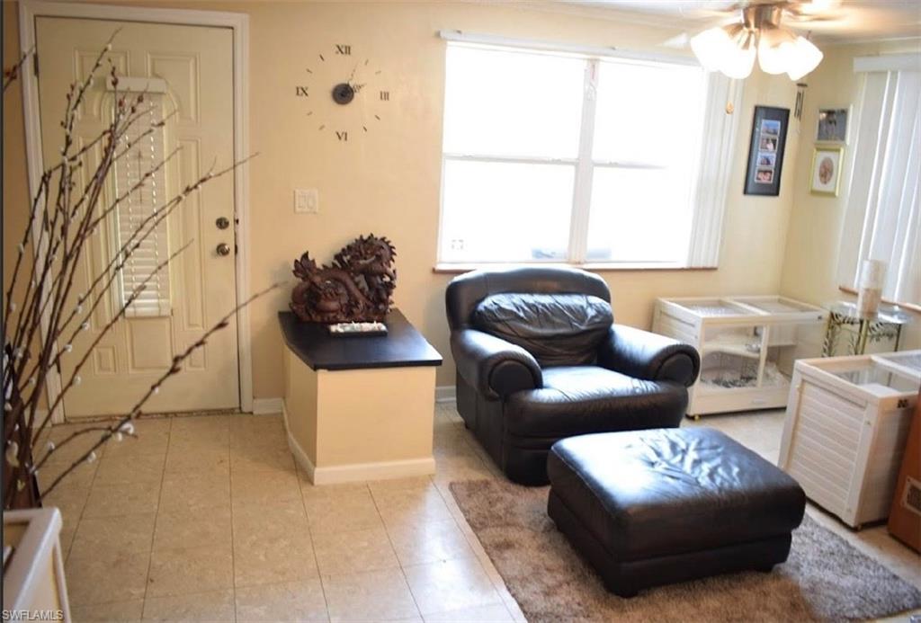 NAPLES PARK - Residential